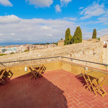 Apartamento 1 en la muralla romana junto a la Catedral Tarragona Exterior foto